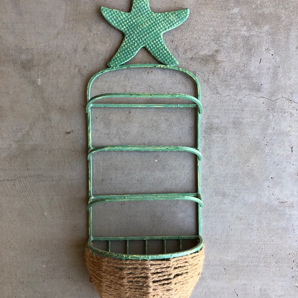 starfish towel rack